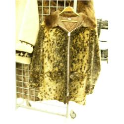 Spotted Seal skin men's coat approx. size XL with otter fur collar (28)