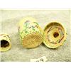 Image 8 : Lot of 2: cedar basket with lid, duck and flowers 2" and cedar thimble with flowers 1.25" (33)