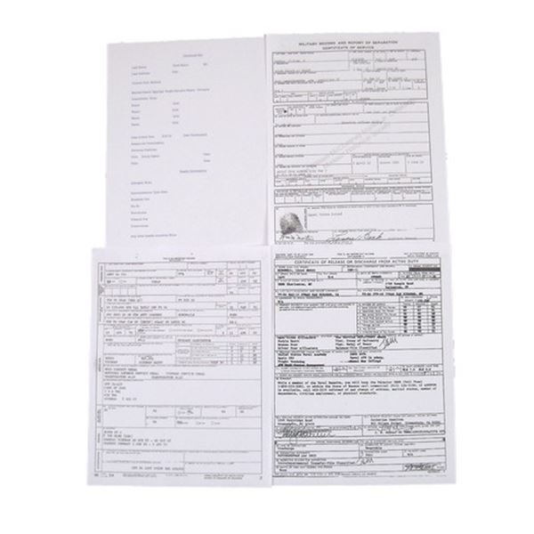 Falling Skies Tom Mason (Noah Wyle) Paperwork Movie Props