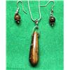 Image 1 : 9)  SET OF NATURAL TIGER'S EYE PENDANT ON 18" SNA