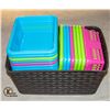 Image 1 : LOT OF 21 ORGANIZING BASKETS VARIOUS SIZES