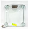 Image 1 : NEW WW DIGITAL GLASS SCALE