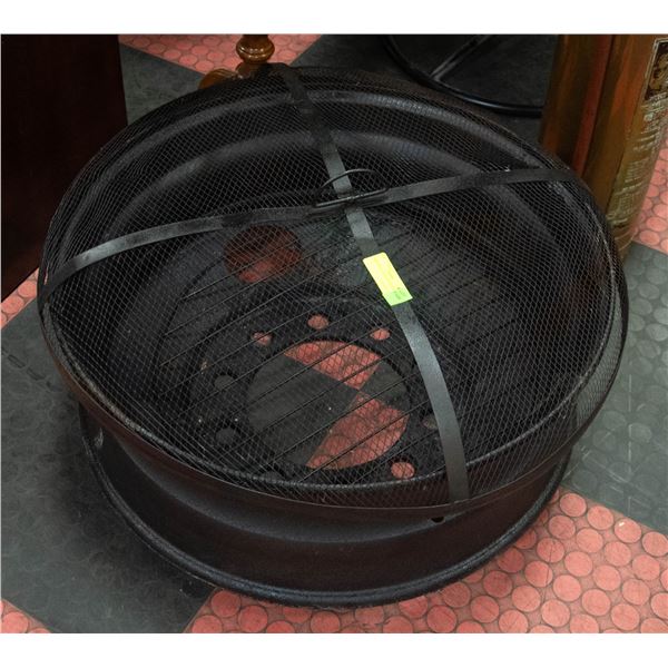 FIRE PIT W/COVER TRUCKERS RIM