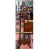 Image 1 : CARVED WOOD ART EASEL CRACKED/SPOTS