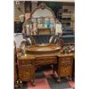 Image 1 : ANTIQUE SOLID WOOD ORNATE MAKEUP VANITY W. MIRROR