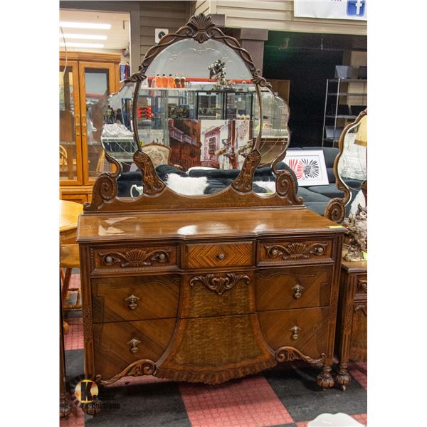 ANTIQUE SOLID WOOD ORNATE DRESSER W. MIRROR