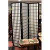 Image 1 : 3 PANEL ROOM DIVIDER H-71"