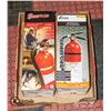 Image 1 : LOT OF FIRE EXTINGUISHERS