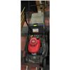 Image 1 : HONDA SELF PROPELLED 5.5 HP LAWN MOWER