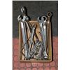 Image 1 : LOT OF ASSORTED WRENCHES