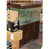 Image 1 : AQUAGIANT AQUARIUM WITH STAND W/4 BOXES