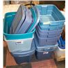 Image 1 : ESTATE PALLET- ASSORTED RUBBERMAID TOTES