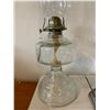 Image 3 : Kerosene Oil Lantern, Grey Oil Lamp Base w Chimney