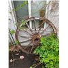 Image 1 : 42" Wagon Wheel