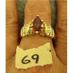 Outstanding 14k gold and diamond ring with beautiful red stone (3)