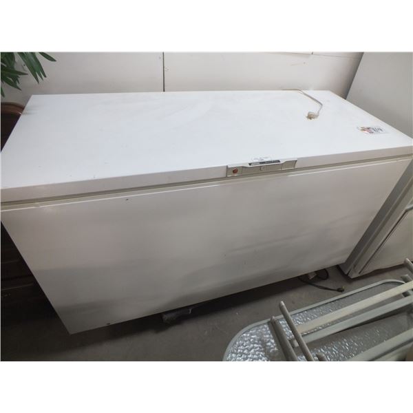 Hot Point Large Deep Freeze