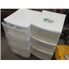 Image 1 : 2... 3 drawer Rubbermaid Storage Containers