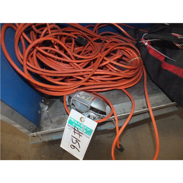 Trouble Light w/ Extension Cord