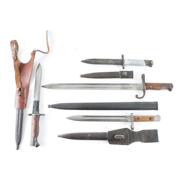 Lot of 4 Bayonets
