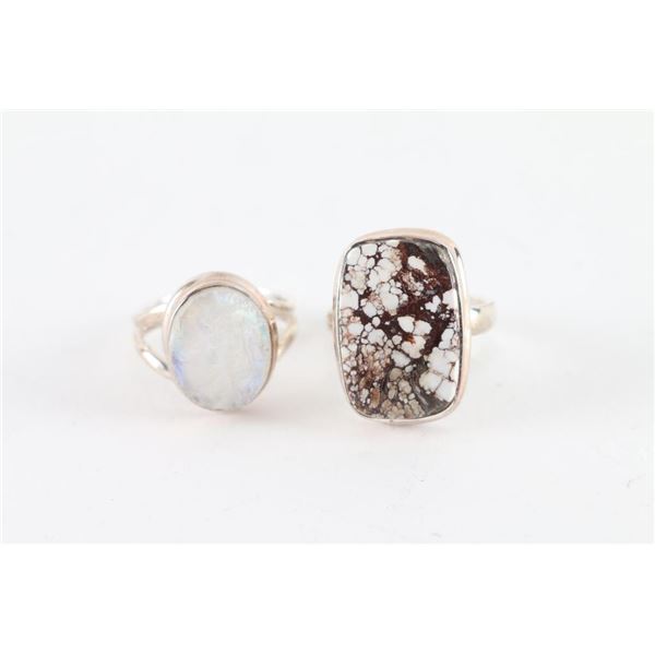 Lot of 2 Rings