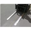 Image 8 : Toyota 42-6FGU18 Propane Forklift, Has Side Shift (Starts & Runs - See Video)