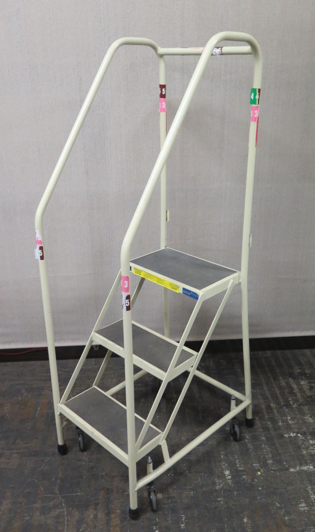 Gillis Three-Step Rolling Ladder