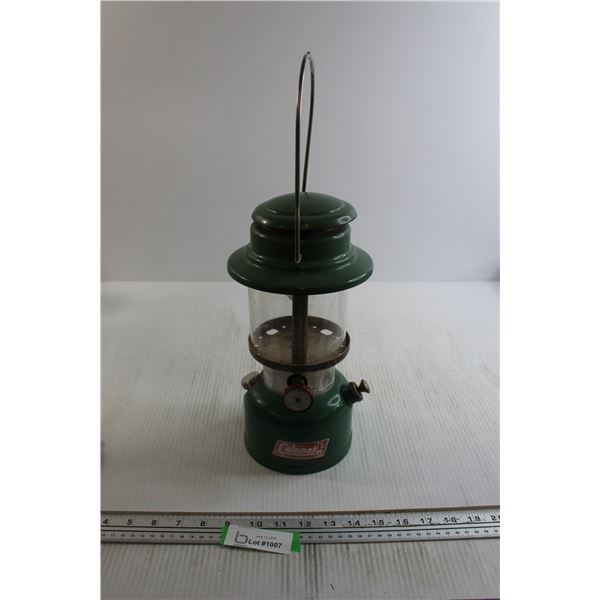 Coleman 335 Lantern 11/72
