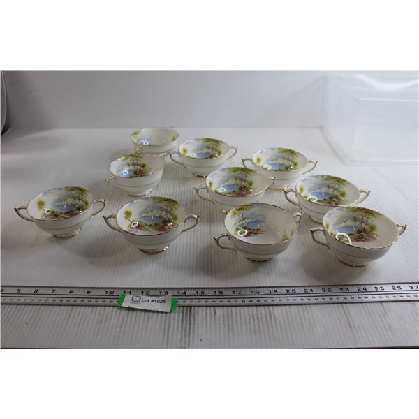 (10) Paragon Cliffs of Dover Footed Cream Soup Bowls