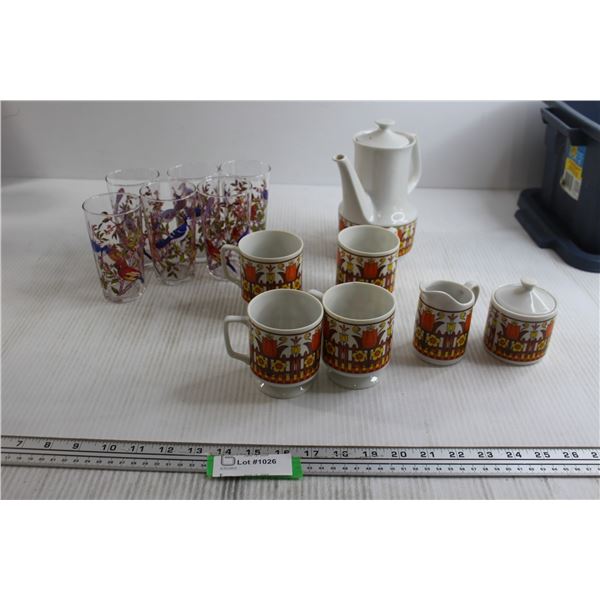 7-Piece Tea Set, (6) Bird Glasses