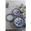 Image 4 : (30)- Piece Royal Staffordshire Blue Willow Dish Set