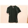 Image 1 : (7) Green T-Shirts Size S - All New