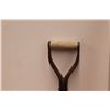 Image 3 : * (2) Square Mouthed Shovels (1) Spade Shovel