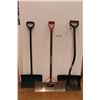 Image 1 : * (3) Snow Shovels