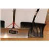Image 3 : * (3) Snow Shovels