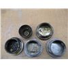 Image 4 : (5) Vintage Chevrolet Dust/Grease Caps