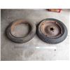 Image 1 : TBD…...(2) Antique Rims & Tires - Firestone Rubber 4.50x4.75-5.00-20 (Split Rims)