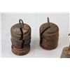 Image 2 : Vintage Old Scale Weights