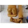 Image 2 : Paper towel Holder, Salt & Pepper Shakers, Rolling Pin, Misc.