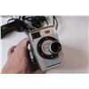 Image 3 : Vintage Kodak Brownie 8 MM Movie Camera: With Bag, Light Kit & Accessories Untested