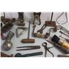Image 3 : (20+) Lot of Vintage Metal & Wood Hand Tools