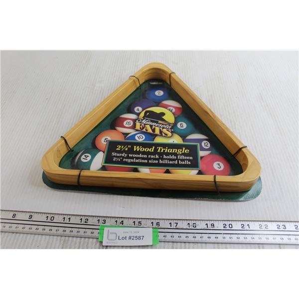 Minnesota Fats Wood Triangle - NIP