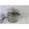 Image 3 : (2) Pyrex Glass Coffee/Tea Pots