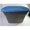 Image 2 : *(2) Totes with Lids