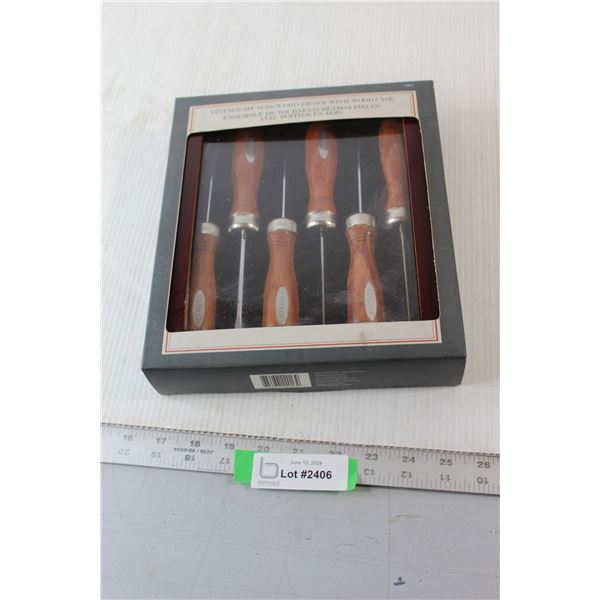 Vintage 6 Pcs Screwdriver Set with Wood Case - NIB