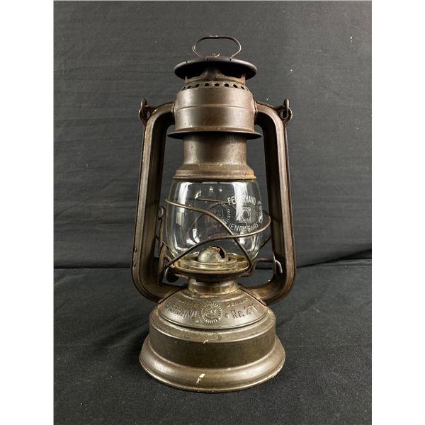 Vintage Made In Germany Feuerhand Nr.276 Lantern w/ Glass Insert.