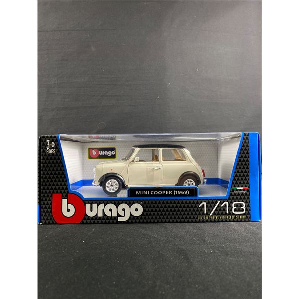 1/18 Scale Die-Cast Metal Burago 1969 Mini Cooper