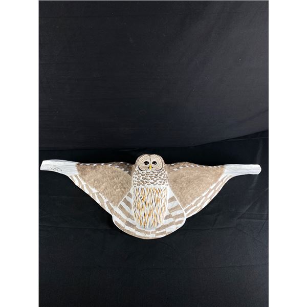 Beautiful Hand Carved & Painted Wood Barred Owl By L. Robinson, Kingston Ont.Approx. 33 1/2" Wing Sp
