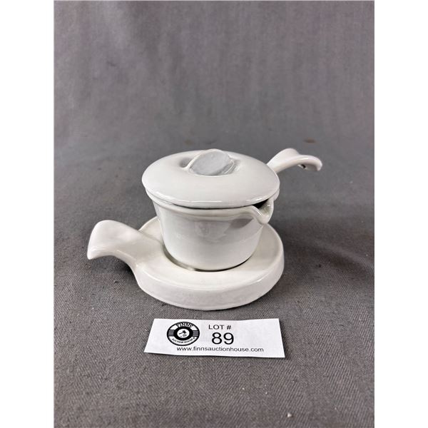 1950's DRU Holland White Enamelled Cast Iron Butter/Sauce Warmer with Lid & Trivet
