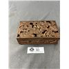 Image 1 : Vintage Japanese Embossed Chrysanthemums Metal Trinket Box