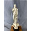 Image 2 : 1930s U.S. Pottery Maddona Figuine by Coventry
